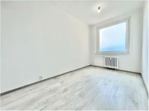 Pronájem bytu 4+1, Ústí nad Labem - Krásné Březno, V Oblouku, 81 m2