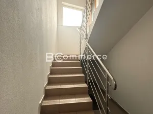 Pronájem kanceláře, Moravany, 167 m2