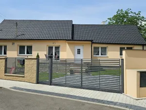 Prodej rodinného domu, Unhošť, Tyršovo náměstí, 93 m2