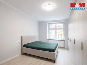 Prodej bytu 2+kk, Praha - Holešovice, V háji, 49 m2