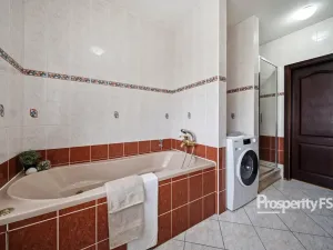 Prodej bytu 4+kk, Praha - Jinonice, U kříže, 154 m2