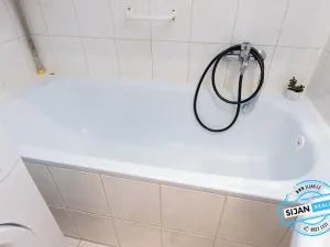 Pronájem bytu 2+1, Vítkov, Budišovská, 48 m2