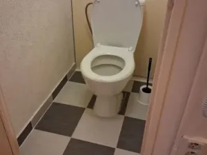 Pronájem bytu 1+1, Karlovy Vary - Drahovice, Karla Čapka, 41 m2