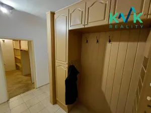 Pronájem bytu 3+1, Ostrov, Kollárova, 70 m2