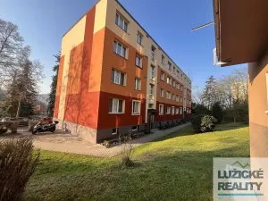 Prodej bytu 2+1, Děčín, Kamenická, 55 m2