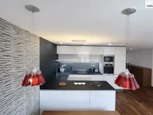 Prodej bytu 3+kk, Průhonice, Na Sídlišti III, 73 m2