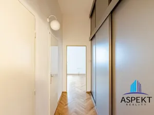 Pronájem bytu 3+1, Praha - Vinohrady, Londýnská, 105 m2