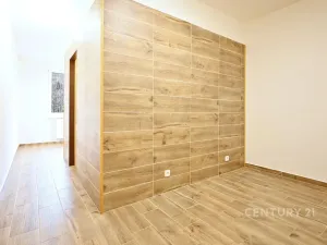 Pronájem bytu 2+1, Jáchymov, Na Slovanech, 60 m2