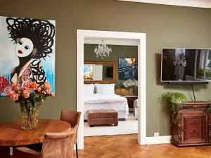 Pronájem bytu 3+1, Praha - Nové Město, Na hrobci, 105 m2