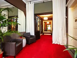 Pronájem bytu 3+1, Praha - Nové Město, Na hrobci, 105 m2