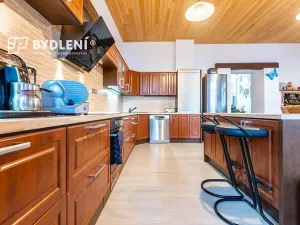 Prodej podílu rodinného domu, Chabařovice, 333 m2