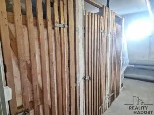 Prodej bytu 4+1, Hustopeče, U Větrolamu, 88 m2