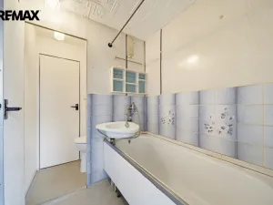 Prodej bytu 3+1, Chomutov, Borová, 77 m2