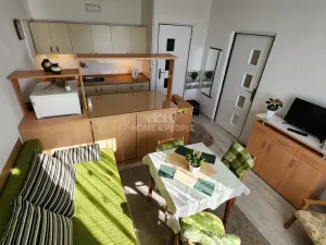 Pronájem bytu 2+kk, Praha - Kamýk, Rabyňská, 39 m2