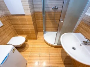 Pronájem bytu 1+kk, Praha - Střížkov, Rumburská, 36 m2