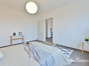 Prodej bytu 2+1, Praha - Dejvice, Šárecká, 56 m2