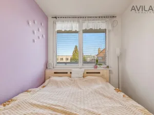 Prodej bytu 3+1, Praha - Lhotka, Mezilesní, 64 m2