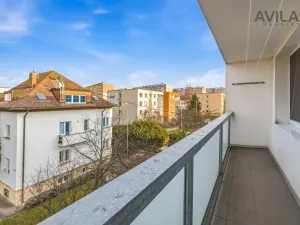 Prodej bytu 3+1, Praha - Lhotka, Mezilesní, 64 m2