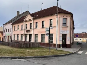 Prodej komerční nemovitosti, Kralovice, Markova tř., 600 m2