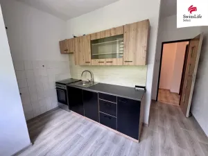 Prodej bytu 2+1, Teplice, Buzulucká, 54 m2