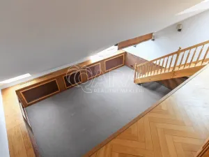 Pronájem bytu 3+1, Praha - Nové Město, Spálená, 127 m2