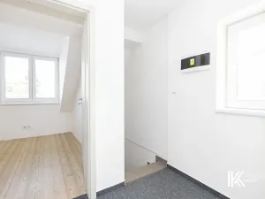 Pronájem kanceláře, Pardubice, Chrudimská, 149 m2