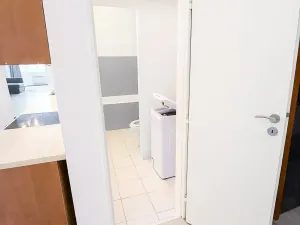 Pronájem bytu 2+kk, Praha - Michle, Nuselská, 56 m2