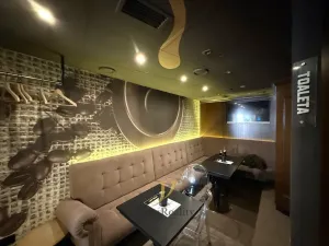 Pronájem restaurace, Olomouc, 1. máje, 49 m2