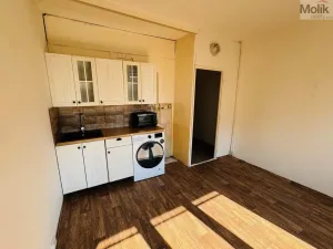 Prodej bytu 2+kk, Most, Česká, 34 m2