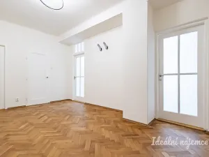 Pronájem bytu 2+1, Praha - Holešovice, Strojnická, 93 m2