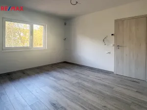 Prodej rodinného domu, Sadov - Lesov, 137 m2