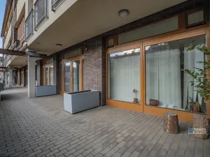 Pronájem obchodního prostoru, Praha - Hlubočepy, Hlubočepská, 104 m2