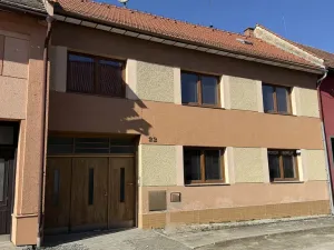 Prodej rodinného domu, Rataje - Sobělice, 160 m2