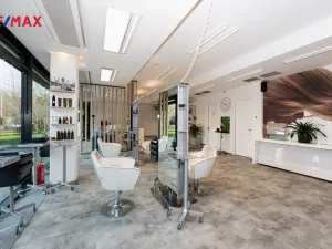 Pronájem obchodního prostoru, Praha - Libeň, Voctářova, 177 m2
