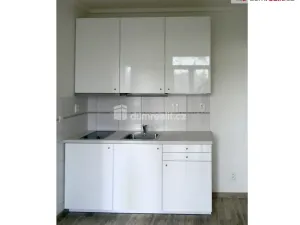 Pronájem bytu 1+1, Břeclav, Národních hrdinů, 29 m2