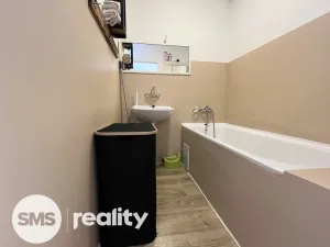 Pronájem bytu 2+1, Opava, Alšova, 56 m2