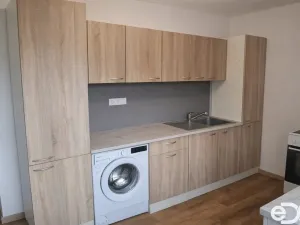 Pronájem bytu 2+1, Chocerady - Komorní Hrádek, 65 m2