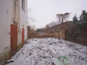 Prodej garáže, Javorník, 17. listopadu, 73 m2