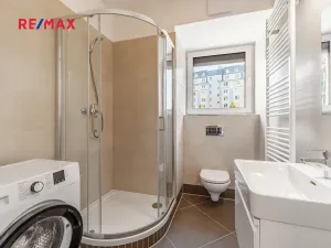 Pronájem bytu 1+kk, Praha - Chodov, Šternovská, 30 m2