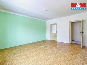 Prodej bytu 2+1, Ostrov, Myslbekova, 63 m2