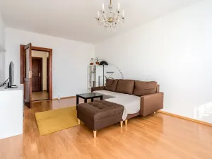 Prodej bytu 3+1, Praha - Troja, Mazurská, 67 m2