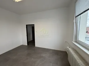 Pronájem kanceláře, Rokycany, Arbesova, 27 m2