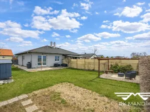 Prodej bytu 3+kk, Veliká Ves, Slunečná, 71 m2