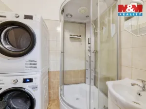 Prodej bytu 2+1, Bukovany, 51 m2