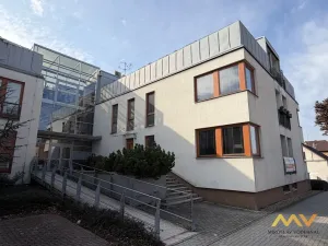 Pronájem bytu 4+kk, Hradec Králové - Nový Hradec Králové, Národních mučedníků, 95 m2