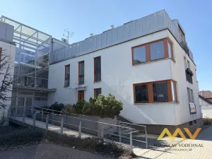 Pronájem bytu 4+kk, Hradec Králové - Nový Hradec Králové, Národních mučedníků, 95 m2