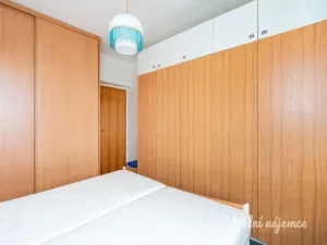 Pronájem bytu 3+kk, Praha - Újezd, Pastevců, 68 m2