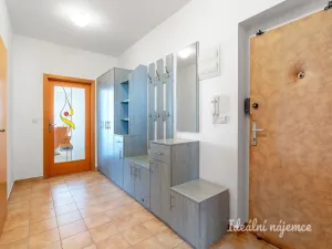 Pronájem bytu 3+kk, Praha - Újezd, Pastevců, 68 m2