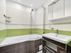 Pronájem bytu 3+1, Pardubice - Polabiny, Partyzánů, 72 m2