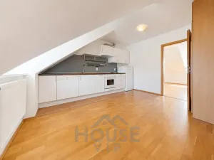 Prodej bytu 2+1, Praha - Dejvice, 57 m2